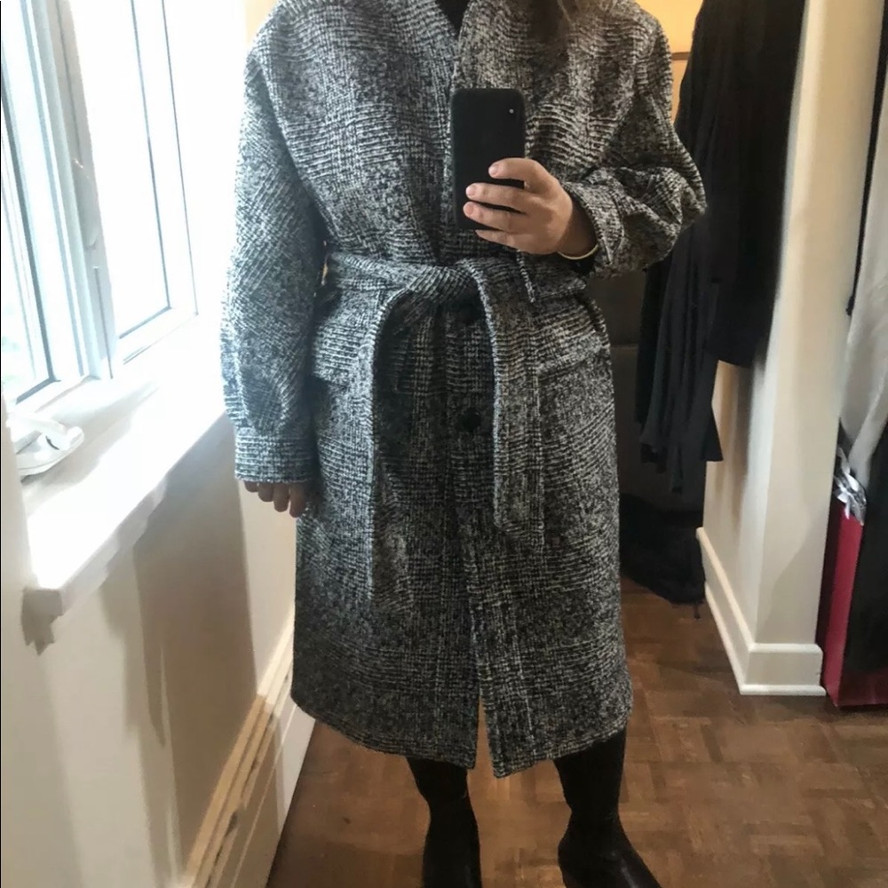 The Kooples BLACK WOOL COAT WITH HIGH NECK. Condition is "New with tags". - Picture 3 of 6